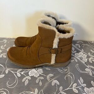 Lina Chestnut Brown Faux-Suede Ankle Boots with Cream Faux-Fur Trim